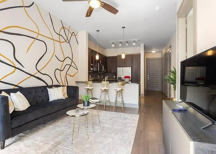 Apartment: Downtown Houston Luxury Apartment
