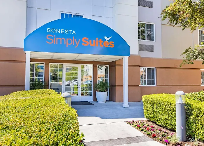 Sonesta Simply Suites Houston Brookhollow