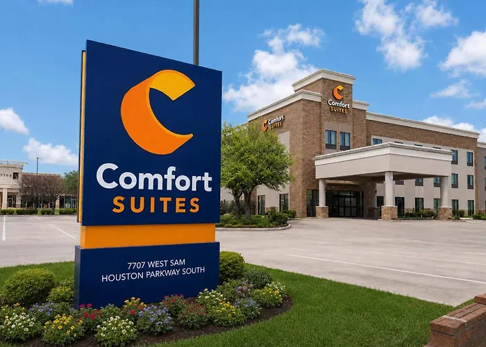Hotel suites Comfort Suites Near Westchase On Beltway 8
